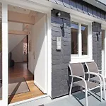 Gut Vasbach Апартаменты Кирххундем